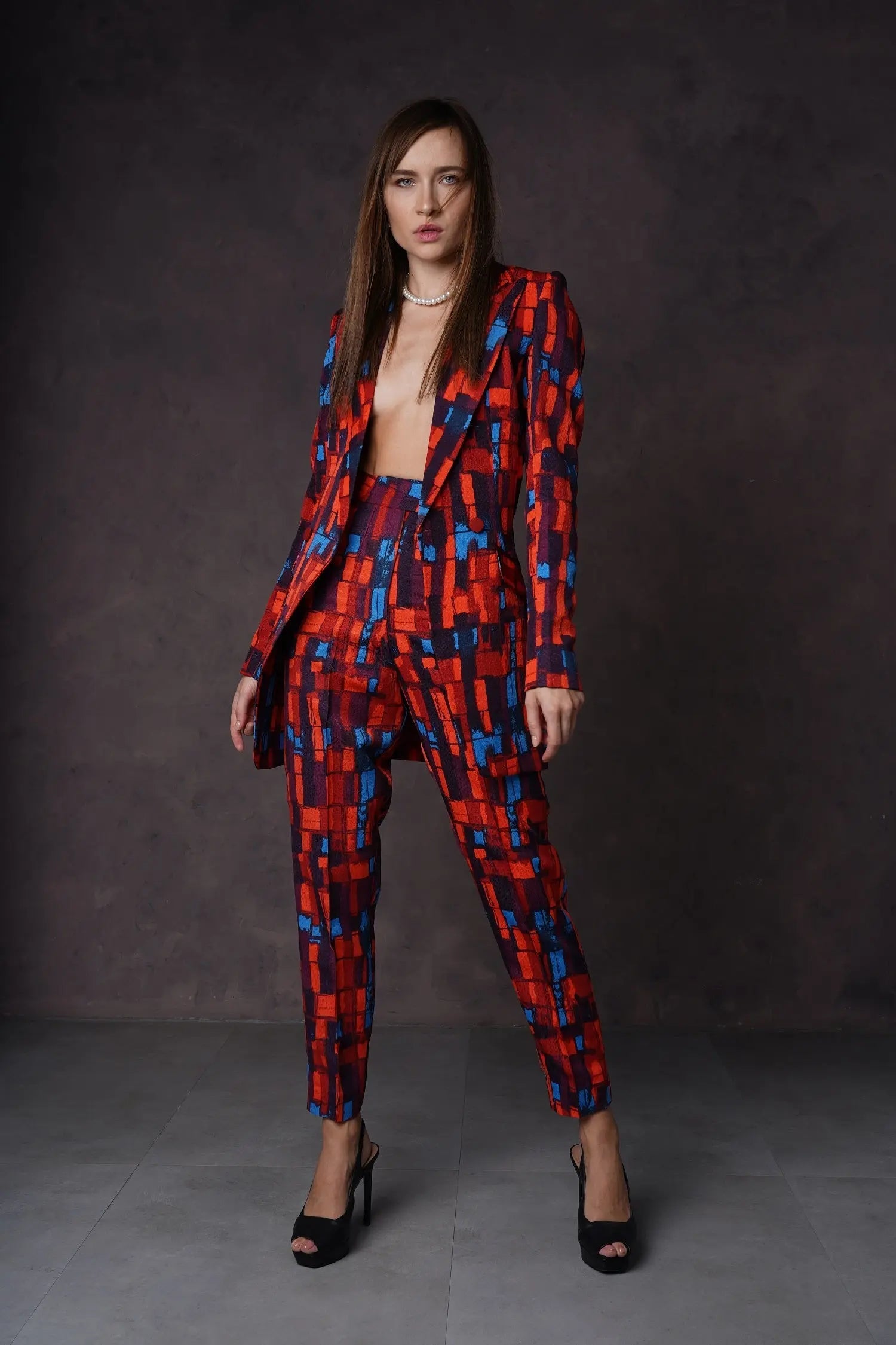 Lota Single Buttoned Patterned Suit Set