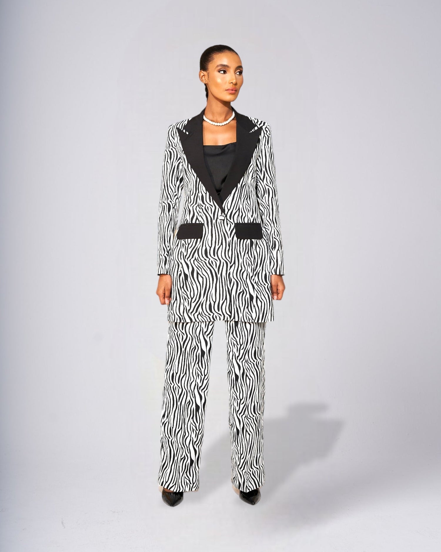 Cassie Three Piece Suit Set MimmiKasu