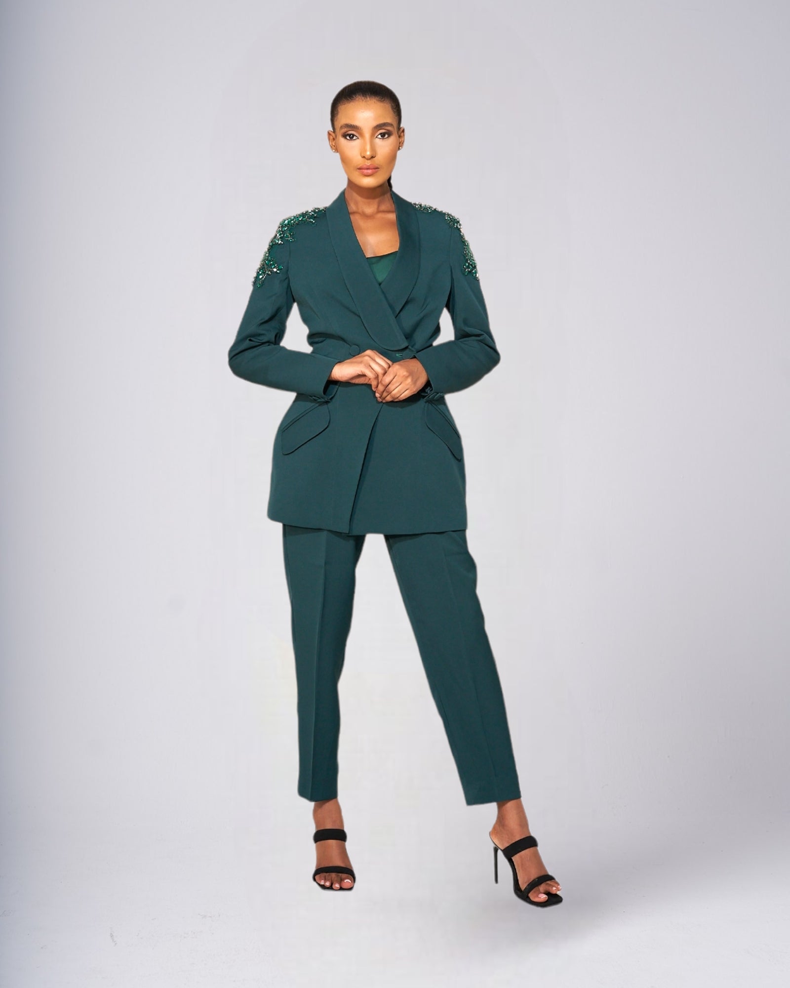 Jasmine Three Piece Suit Set MimmiKasu