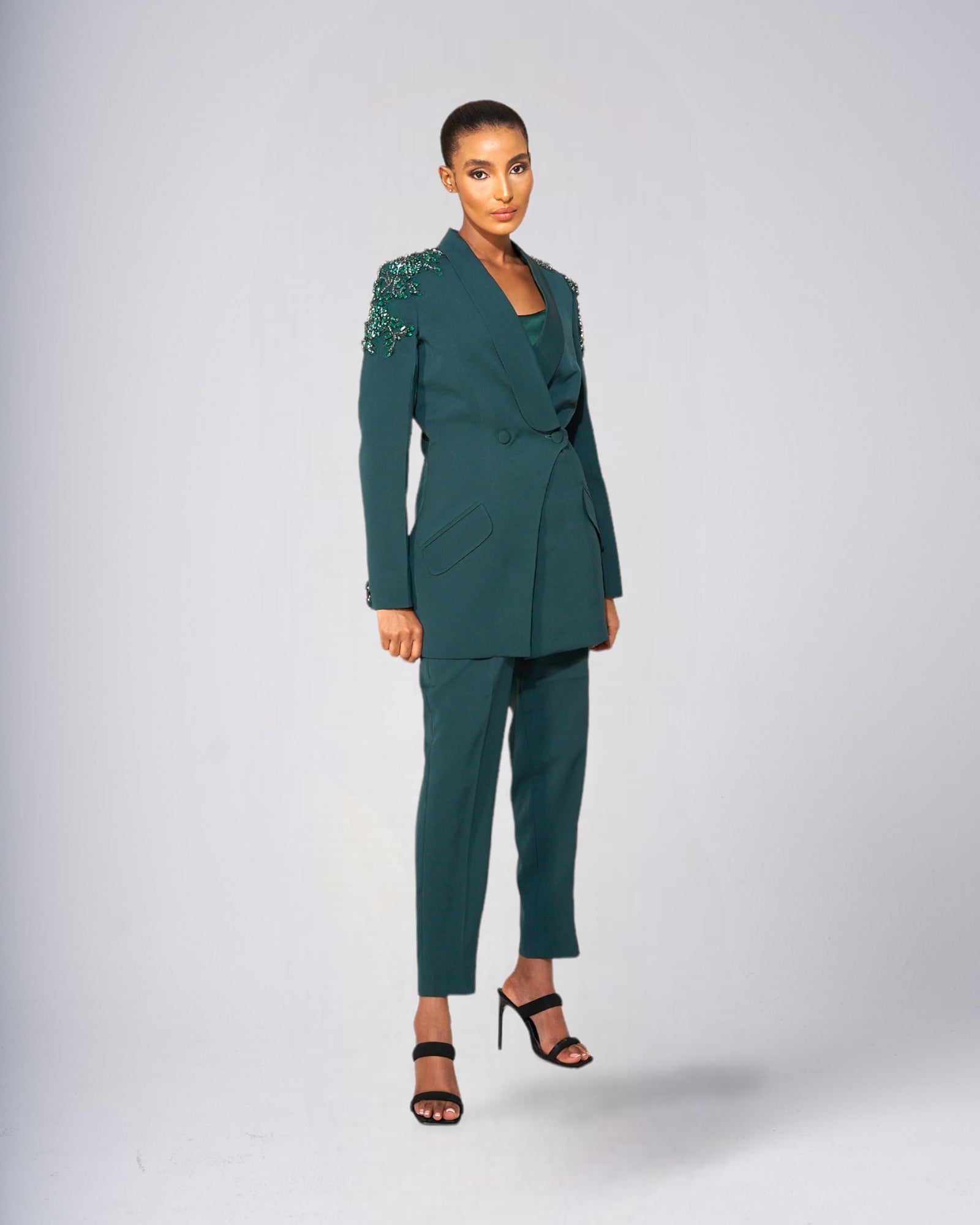 Jasmine Three Piece Suit Set MimmiKasu